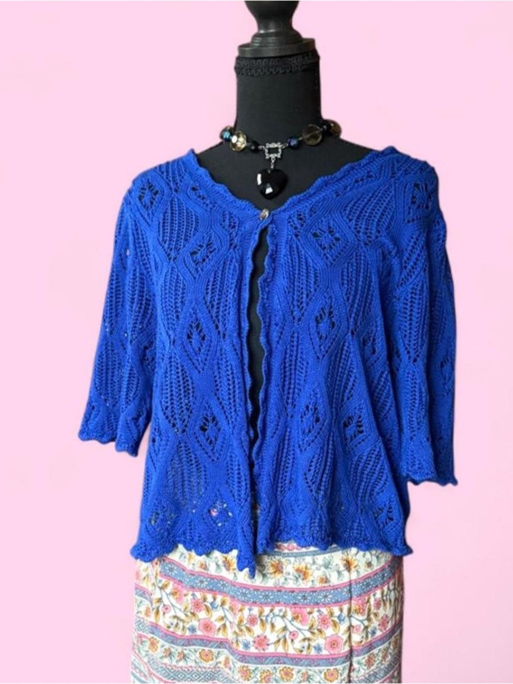 Vintage Sweaterworks Openwork Scalloped Cardigan in Royal Blue